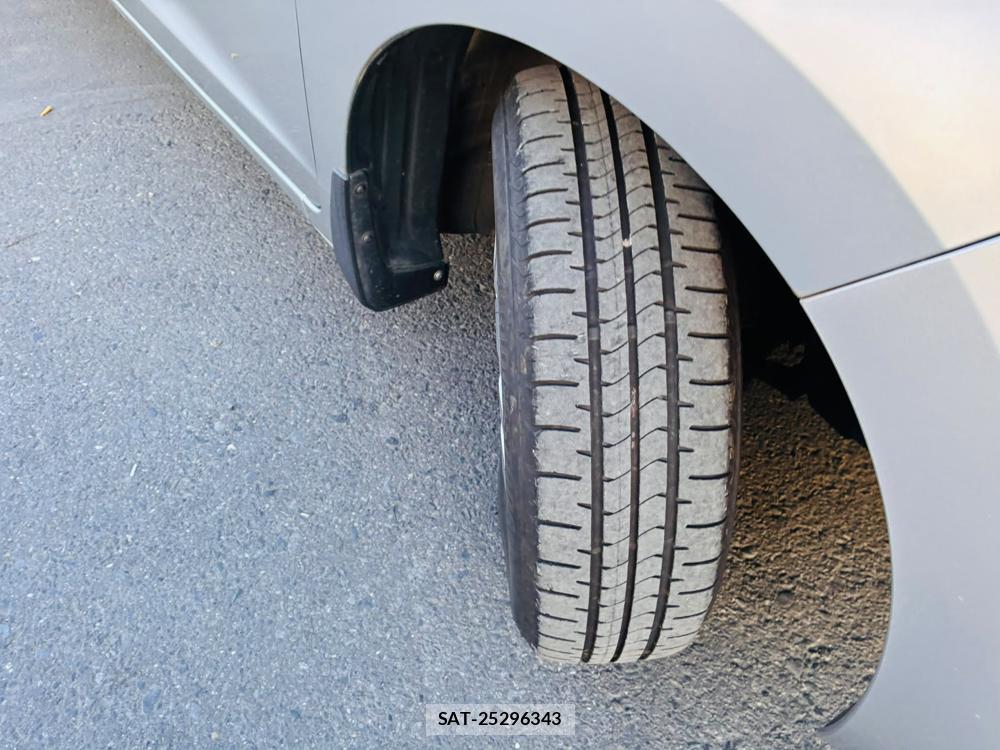 Honda FIT 2013-12 8282307-32