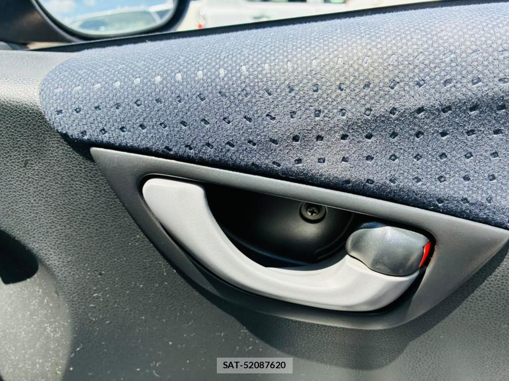Honda FIT 2010-04 8252488-20