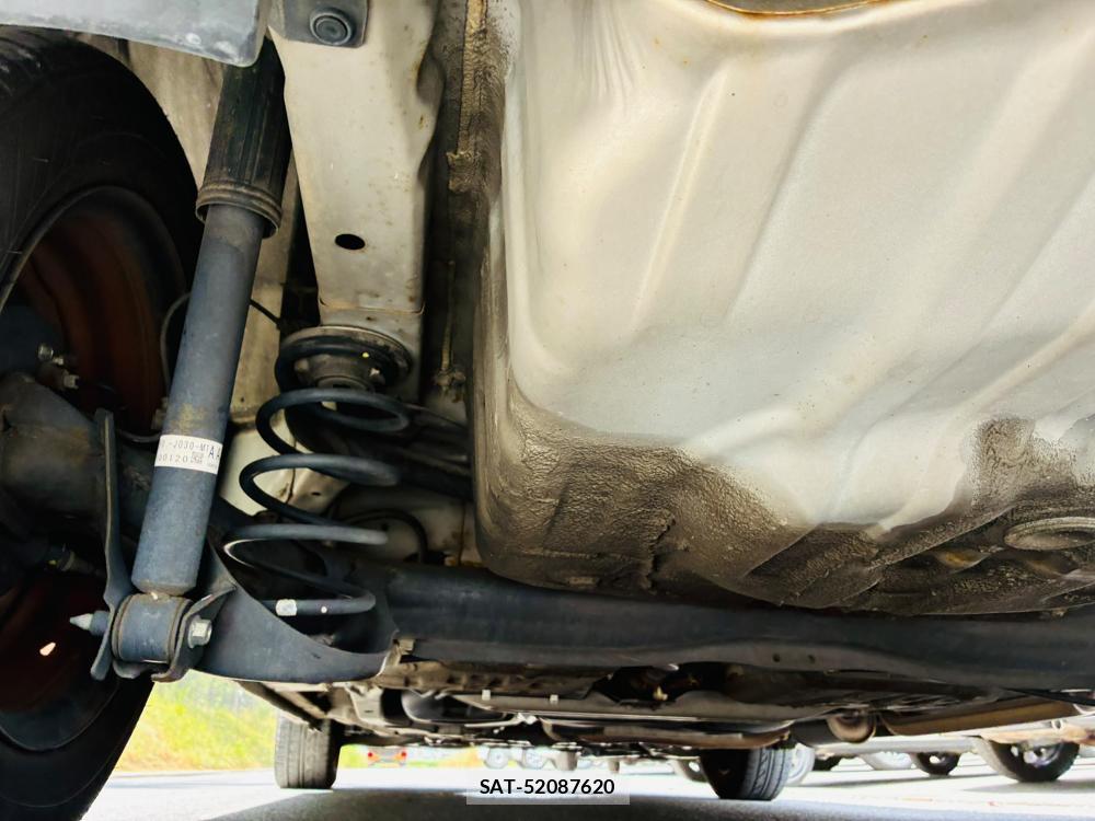 Honda FIT 2010-04 8252488-35