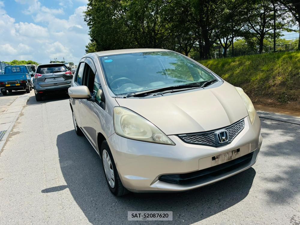 Honda FIT 2010-04 8252488-6