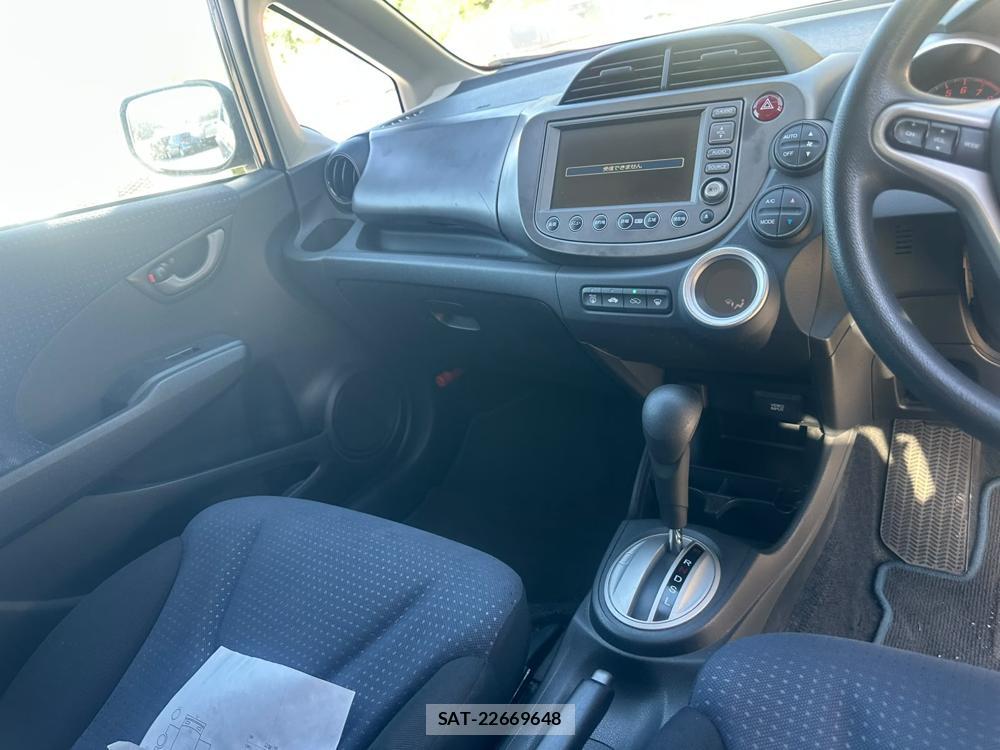 Honda FIT 2008-05 7736073-16