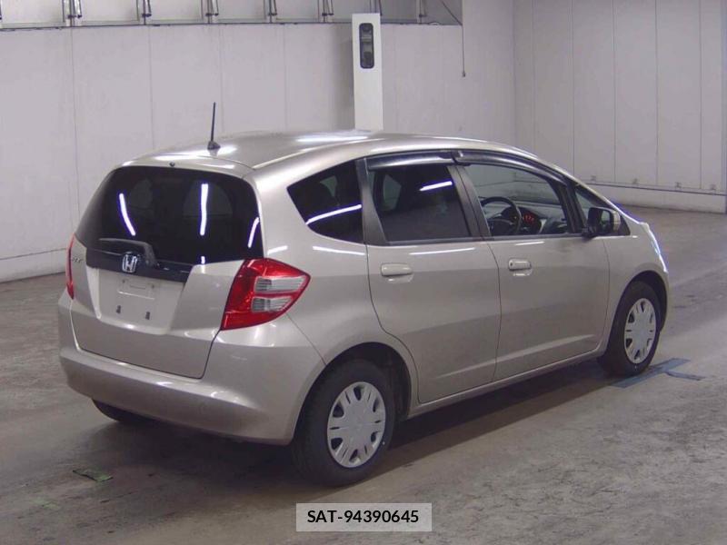 Honda FIT 2009-09 8344480-1