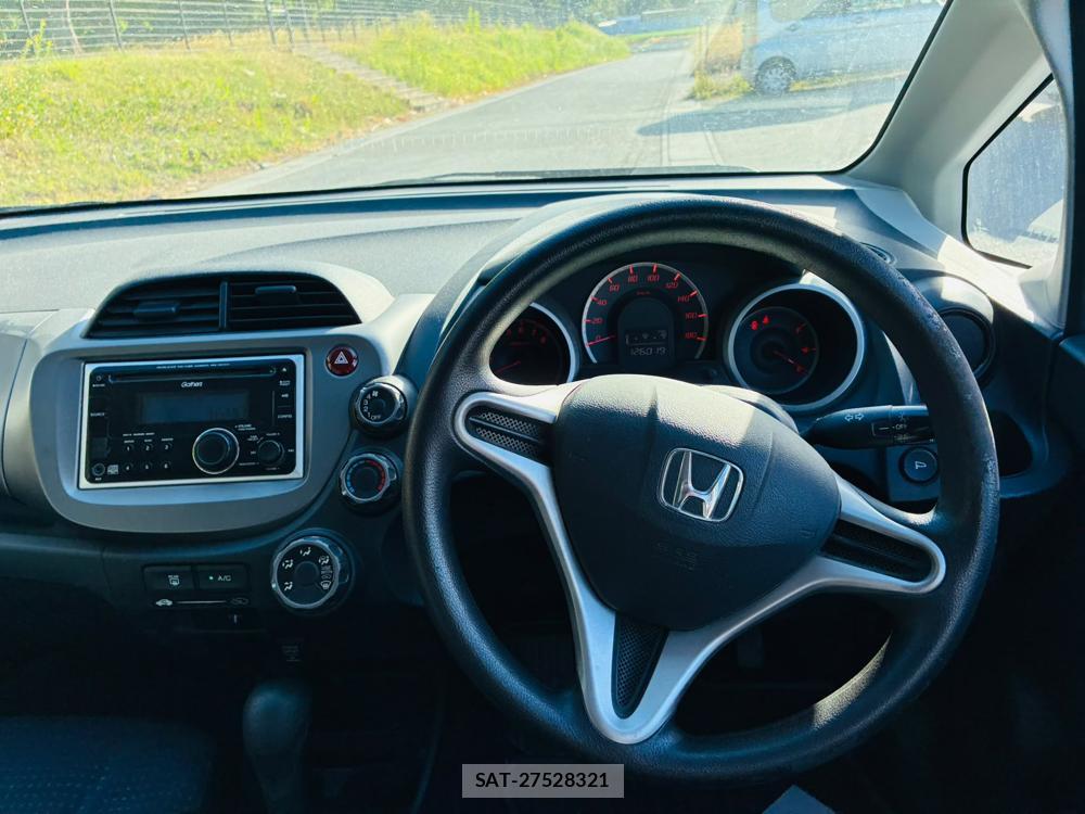 Honda FIT 2009-07 8116055-13