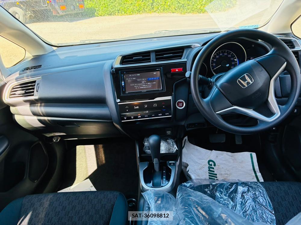 Honda FIT 2013-10 6323409-12