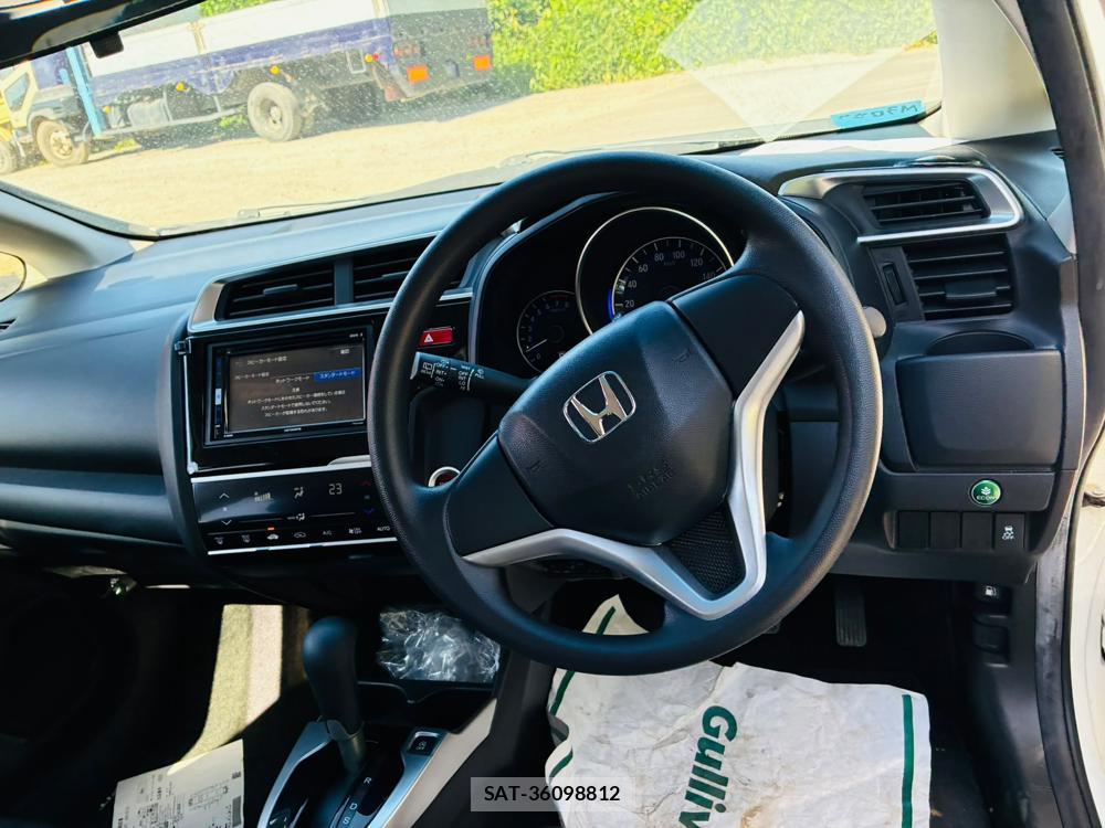 Honda FIT 2013-10 6323409-14