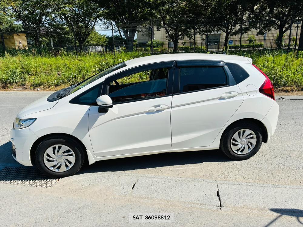Honda FIT 2013-10 6323409-1