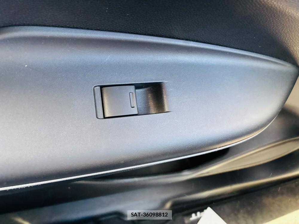 Honda FIT 2013-10 6323409-23