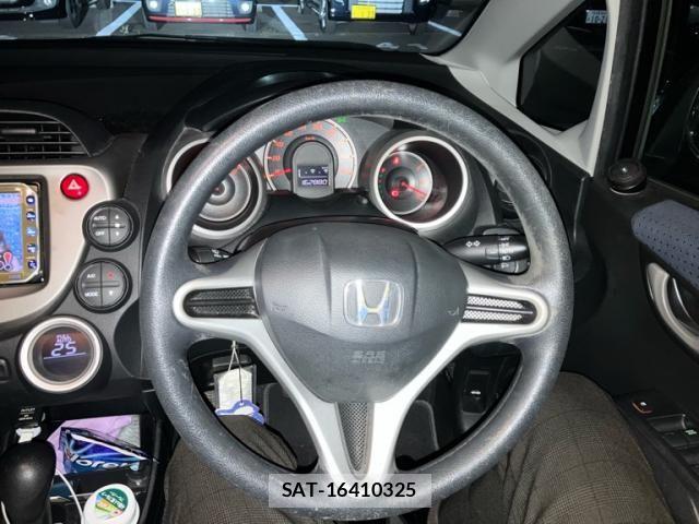 Honda FIT 2008-04 8354471-15