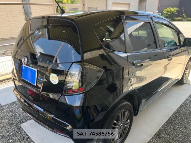 Honda FIT 2013-02 8354468-6
