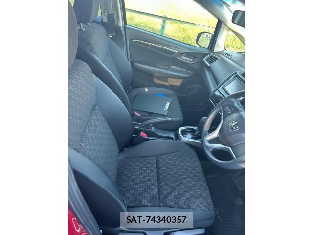Honda FIT 2015-07 8354465-11