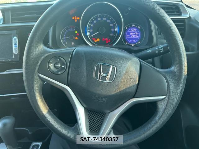 Honda FIT 2015-07 8354465-13