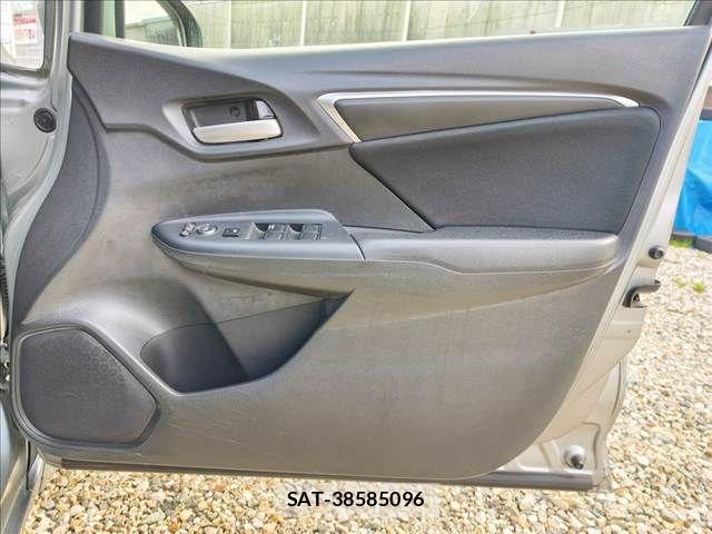 Honda FIT 2013-11 8354466-9