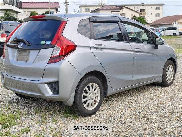 Honda FIT 2013-11 8354466-3