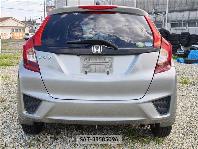 Honda FIT 2013-11 8354466-4