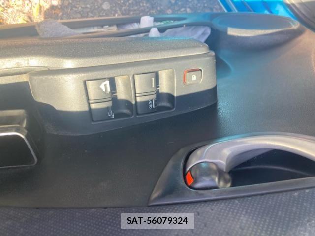 Honda FIT 2009-10 8354469-9