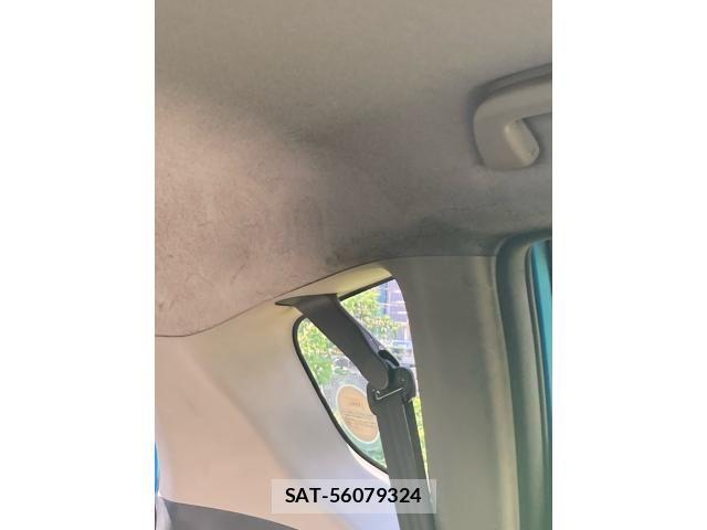Honda FIT 2009-10 8354469-17