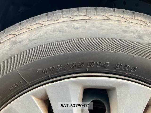 Honda FIT 2012-12 8354470-5
