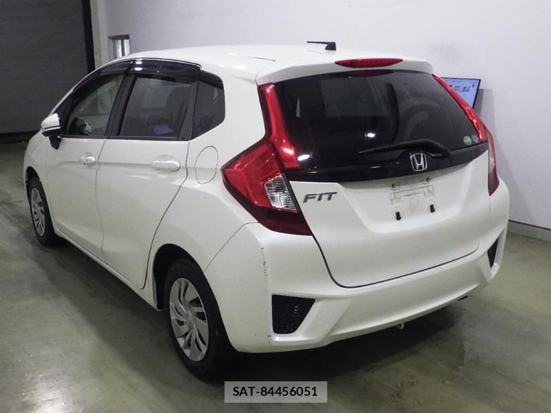 Honda FIT 2014-01 8363895-2