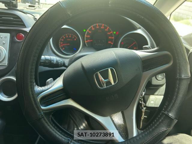 Honda FIT 2007-12 8365918-10