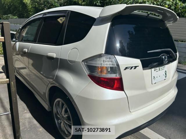 Honda FIT 2007-12 8365918-2