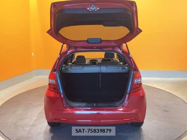 Honda FIT 2011-08 8365910-13