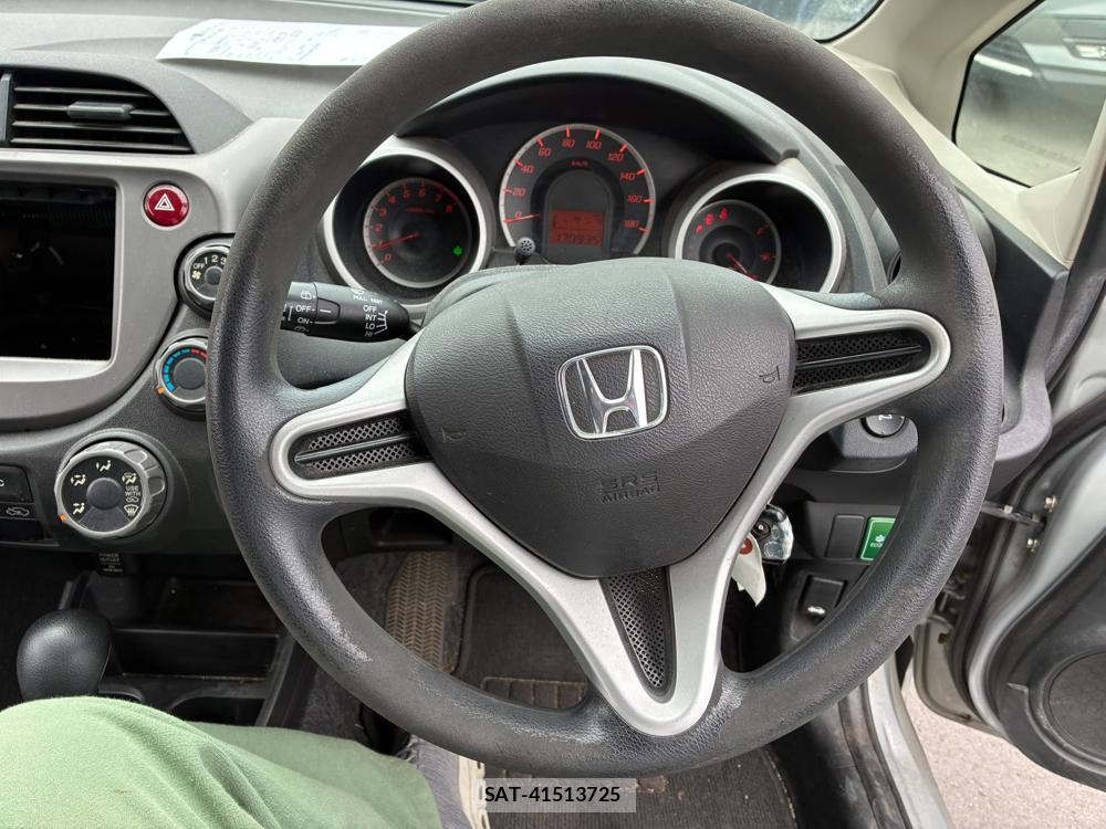Honda FIT 2011/07 8173292-14