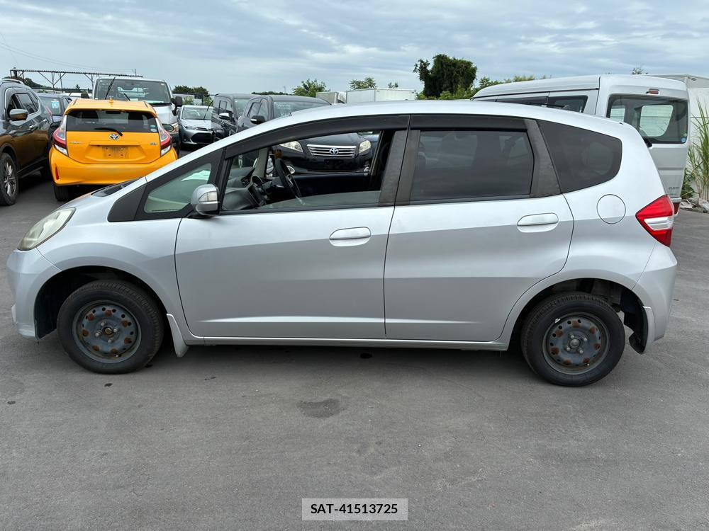 Honda FIT 2011/07 8173292-1
