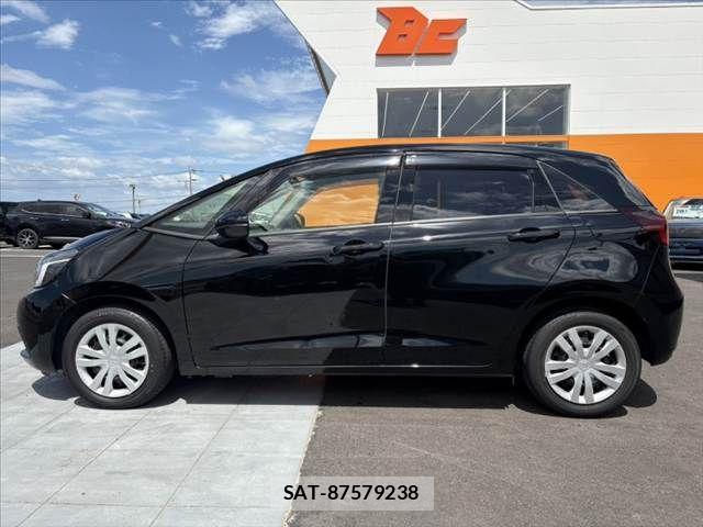 Honda FIT 2021-08 8365897-10