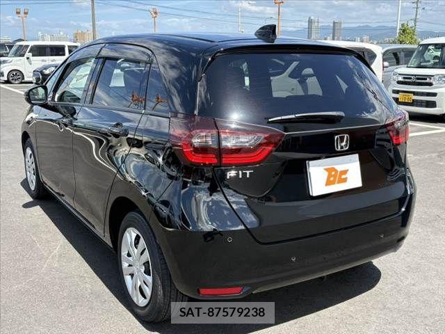 Honda FIT 2021-08 8365897-14
