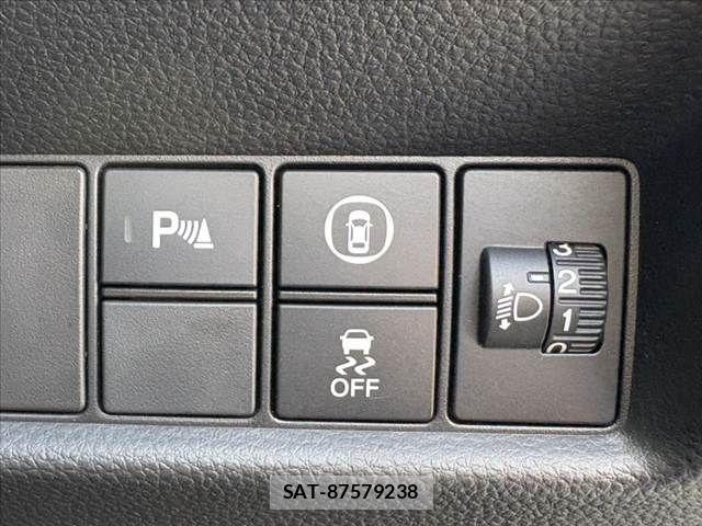 Honda FIT 2021-08 8365897-6