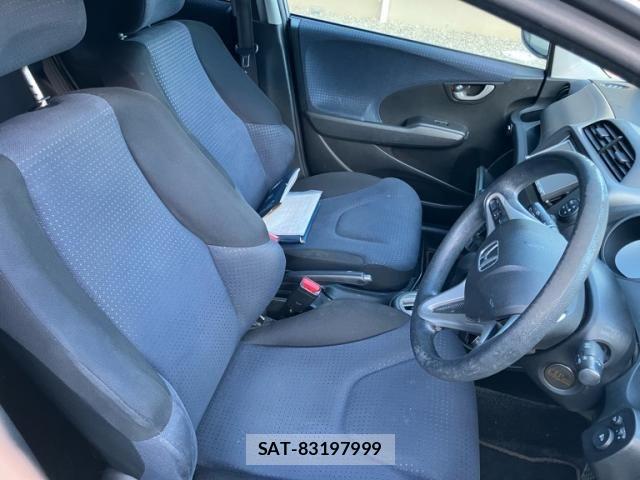 Honda FIT 2008-07 8365927-18