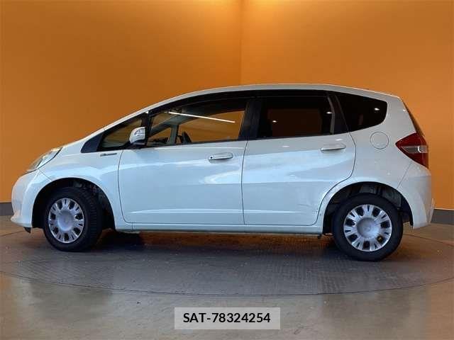 Honda FIT 2011-10 8365913-13