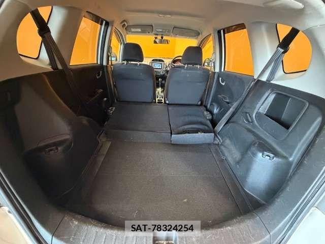 Honda FIT 2011-10 8365913-17
