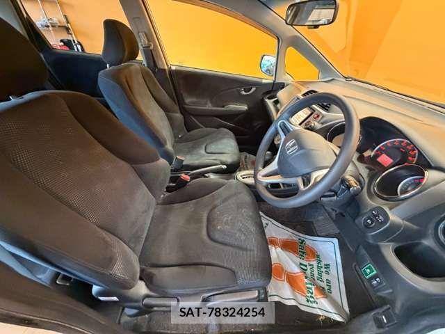 Honda FIT 2011-10 8365913-19