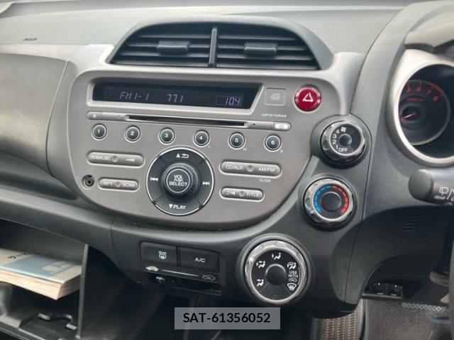 Honda FIT 2007-11 8365929-15