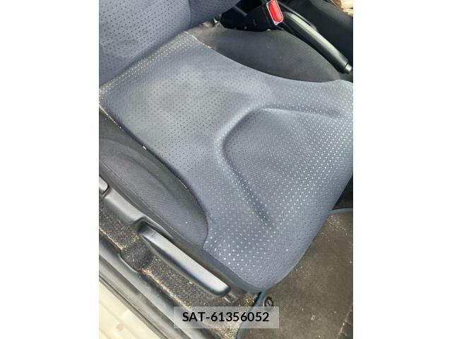 Honda FIT 2007-11 8365929-17