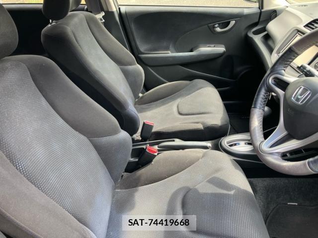 Honda FIT 2011-09 8365917-12