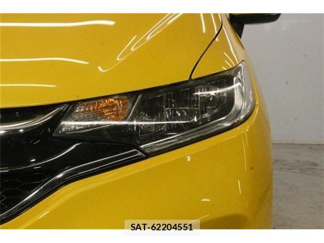 Honda FIT 2017-10 8365902-14