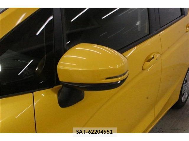 Honda FIT 2017-10 8365902-16