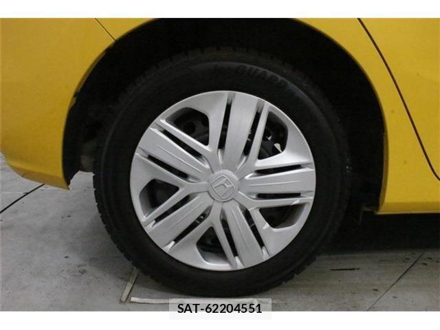 Honda FIT 2017-10 8365902-25