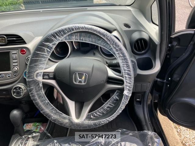 Honda FIT 2008-01 8365921-13