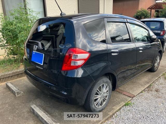 Honda FIT 2008-01 8365921-1