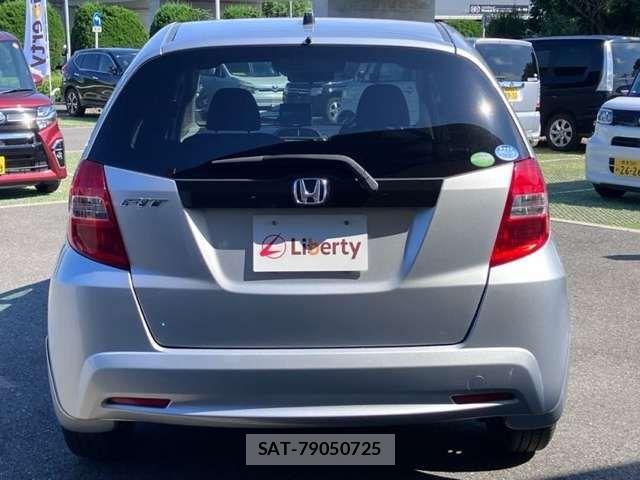 Honda FIT 2012-01 8365914-9