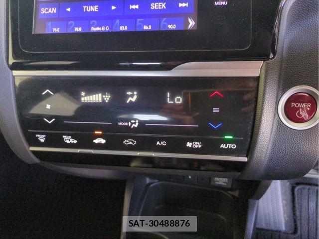 Honda FIT 2016-05 8365905-10