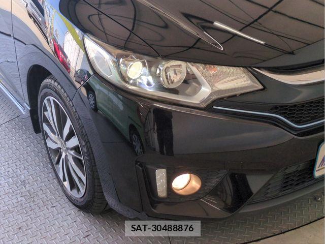 Honda FIT 2016-05 8365905-20