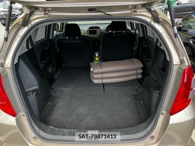 Honda FIT 2009-10 8365923-9