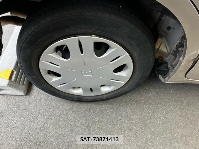 Honda FIT 2009-10 8365923-11