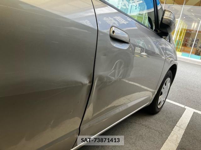 Honda FIT 2009-10 8365923-18