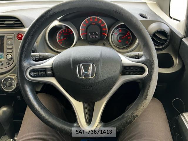 Honda FIT 2009-10 8365923-24