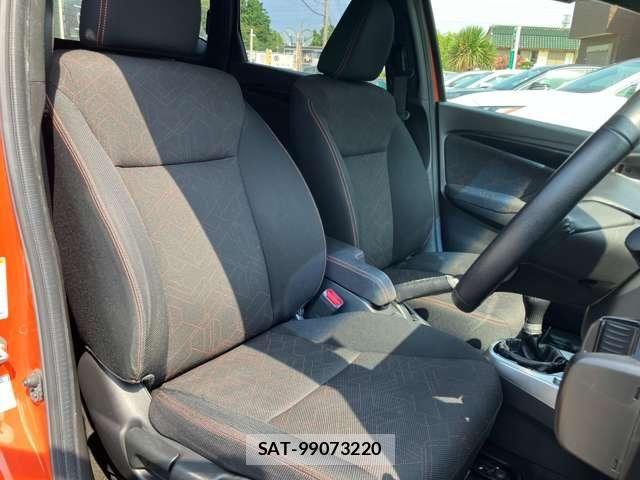 Honda FIT 2013-11 8365899-22